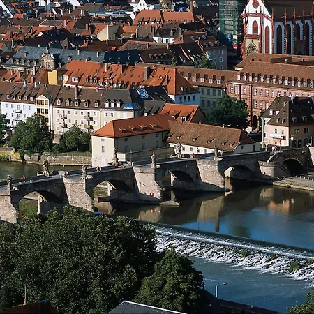 Hotel Mercure Am Mainufer 3*