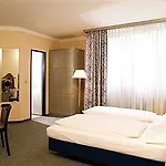 Mercure Am Mainufer Szálloda Würzburg