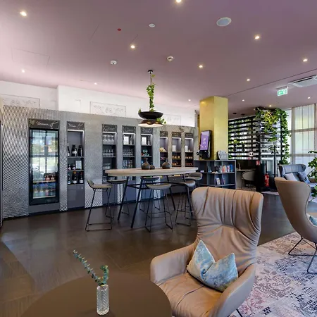 Mercure Am Mainufer 3* Würzburg