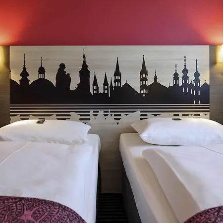 Mercure Am Mainufer Hotel 3*