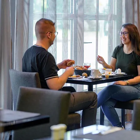 Hotel Mercure Am Mainufer Würzburg