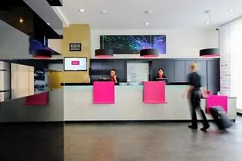 מלון Mercure Am Mainufer 3*