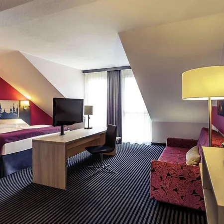 מלון Mercure Am Mainufer 3*