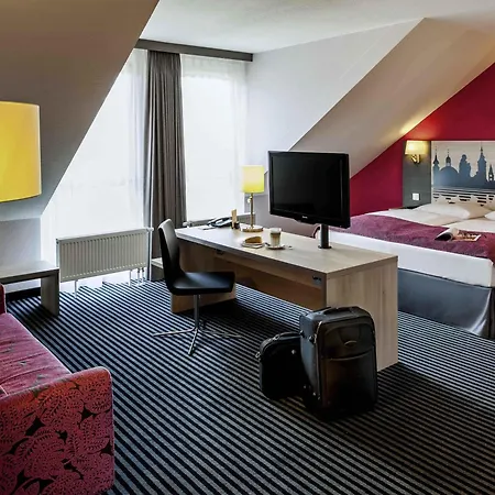 Mercure Am Mainufer Szálloda Würzburg