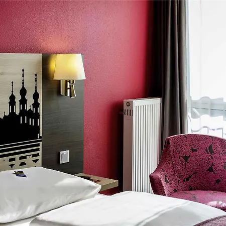 Отель Mercure Am Mainufer Вюрцбург