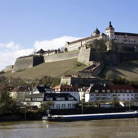 Mercure Am Mainufer