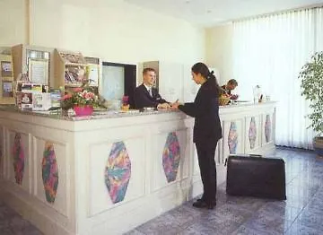 Mercure Am Mainufer 3* Würzburg